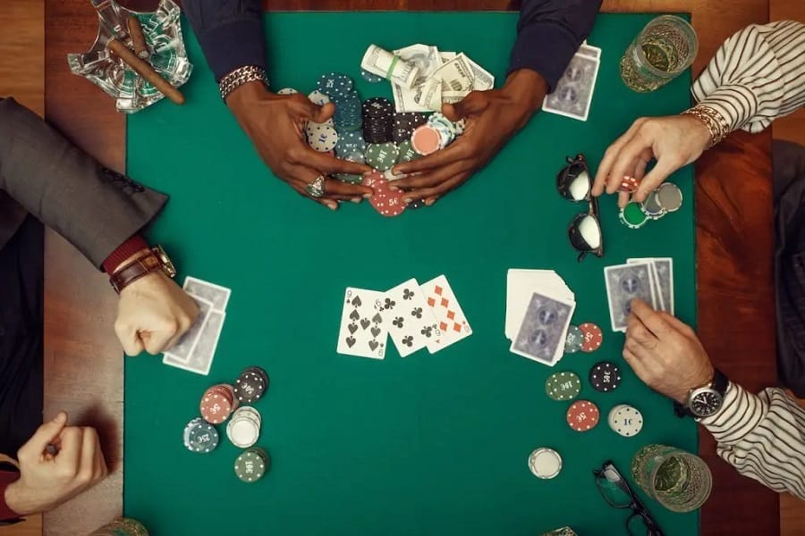 Cải thiện trình độ chơi bài Poker dễ dàng với những điều sau để dễ thắng đối thủ hơn